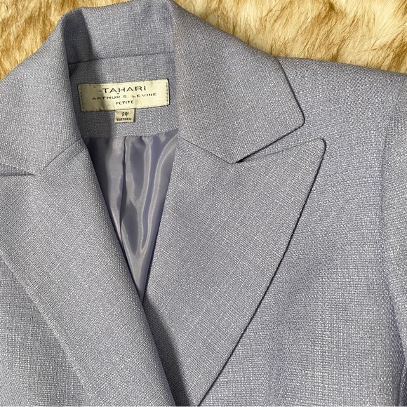 Tahari periwinkle fitted blazer - Picture 7 of 8
